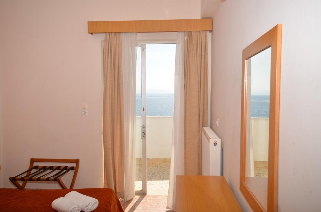 Sunrise Hotel Apartments Ypsos Oda fotoğraf
